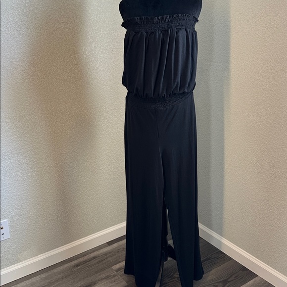Xhilaration Black Strapless Jumpsuit - Picture 4 of 10